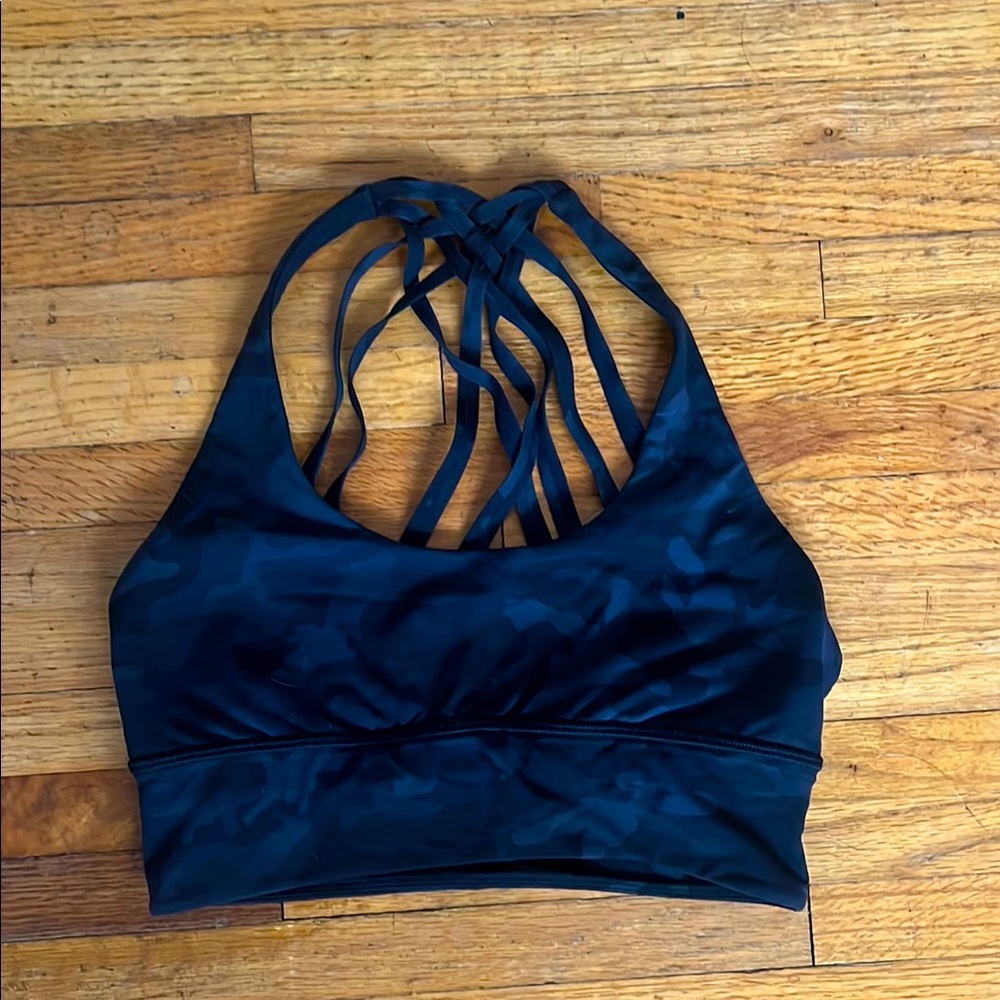 lululemon strappy bra, size 6